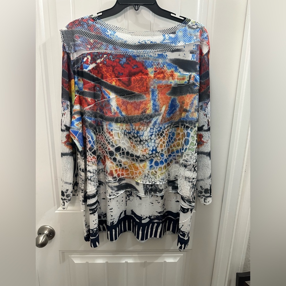 NWT Ali Miles Colorful Abstract  mesh Long Sleeve Top 2x
